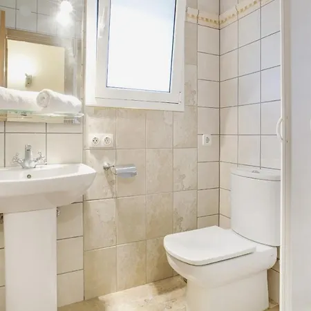 Villa 2 Moni - Lloret de Mar
